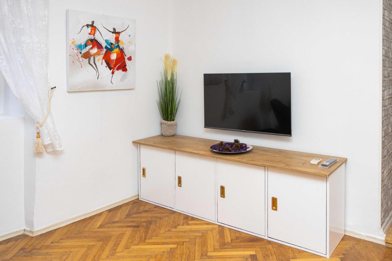 Daloro Apartment *